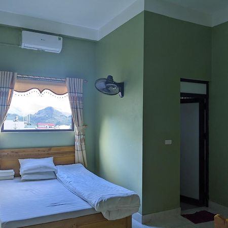 Hotel Nha Nghi Ngoc Lam Quan Ba Pokój zdjęcie