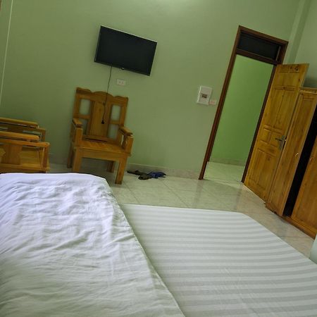 Hotel Nha Nghi Ngoc Lam Quan Ba Pokój zdjęcie